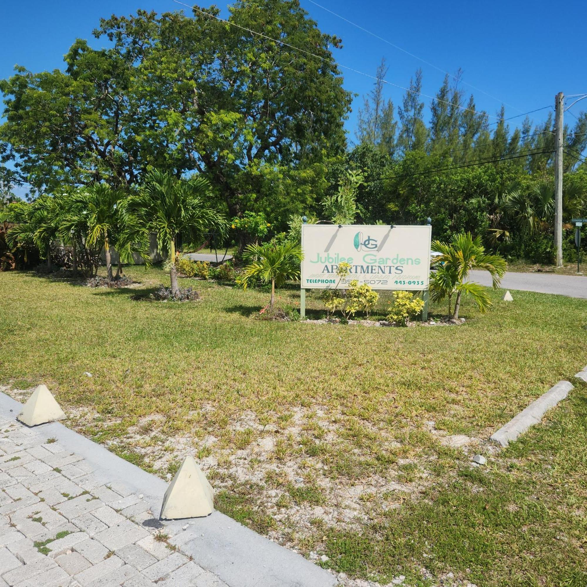 Jubilee Gardens Freeport Hotel ภายนอก รูปภาพ